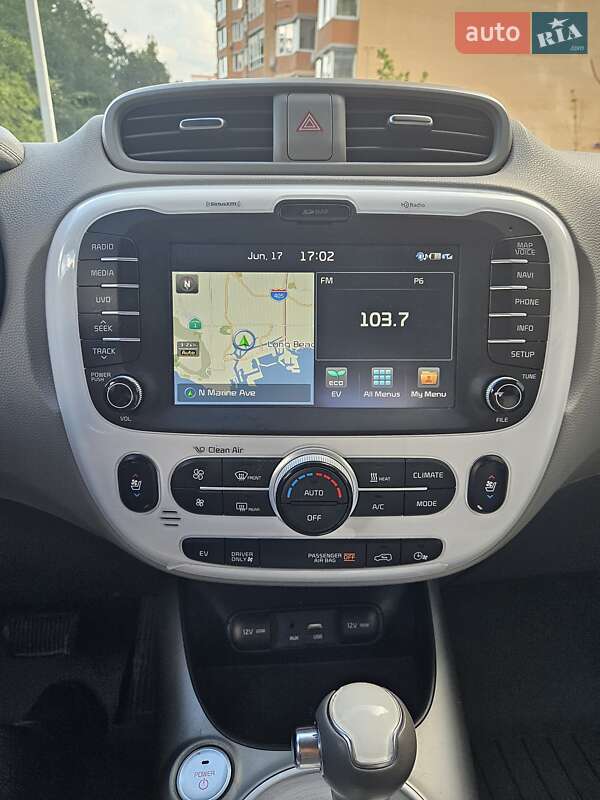 Позашляховик / Кросовер Kia Soul 2017 в Вінниці