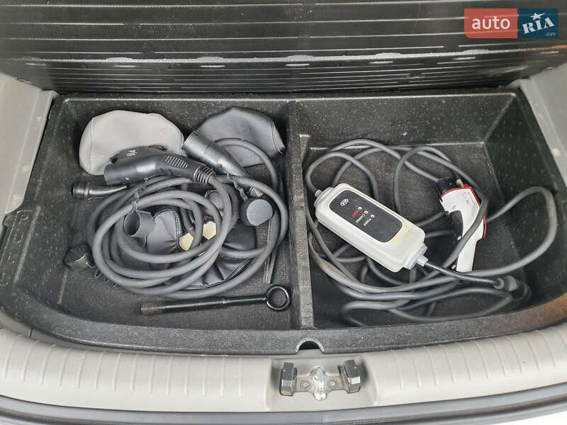 Позашляховик / Кросовер Kia Soul 2016 в Києві