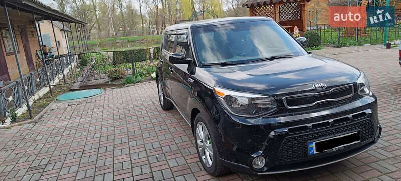 Позашляховик / Кросовер Kia Soul 2016 в Полтаві