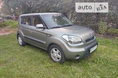 Позашляховик / Кросовер Kia Soul 2011 в Львові