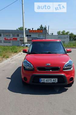 Позашляховик / Кросовер Kia Soul 2012 в Кам'янському