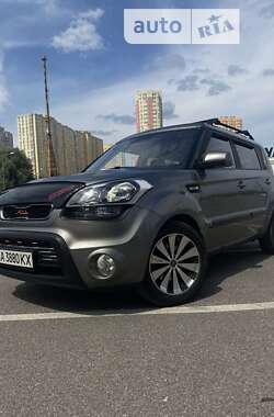 Позашляховик / Кросовер Kia Soul 2011 в Києві