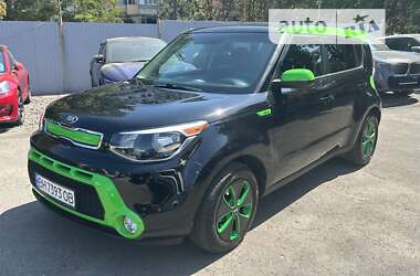 Позашляховик / Кросовер Kia Soul 2015 в Одесі