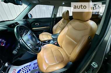 Внедорожник / Кроссовер Kia Soul 2016 в 