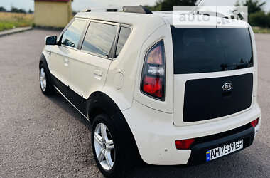 Позашляховик / Кросовер Kia Soul 2010 в Звягелі