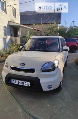 Позашляховик / Кросовер Kia Soul 2010 в Надвірній