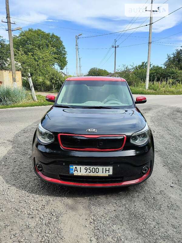 Внедорожник / Кроссовер Kia Soul 2016 в Борисполе