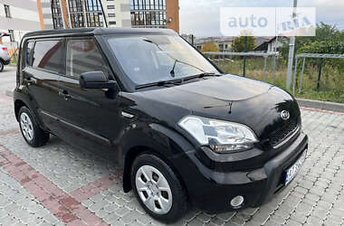 Позашляховик / Кросовер Kia Soul 2011 в Івано-Франківську