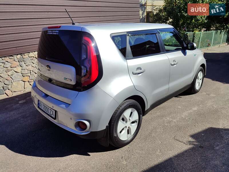 Позашляховик / Кросовер Kia Soul 2015 в Білій Церкві фото 5 Позашляховик / Кросовер Kia Soul 2015 в Білій Церкві