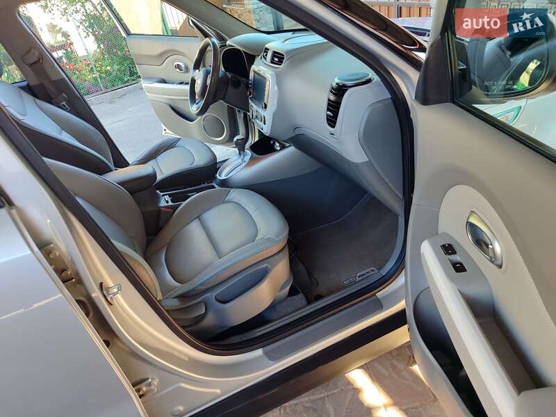 Позашляховик / Кросовер Kia Soul 2015 в Білій Церкві фото 13 Позашляховик / Кросовер Kia Soul 2015 в Білій Церкві