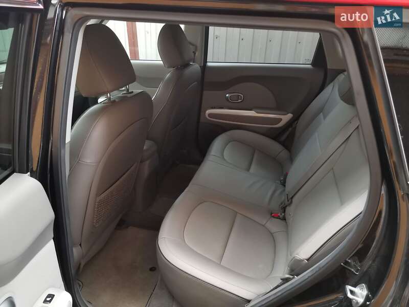 Внедорожник / Кроссовер Kia Soul 2015 в Киеве фото 6 Внедорожник / Кроссовер Kia Soul 2015 в Киеве