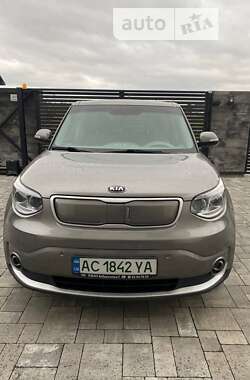 Позашляховик / Кросовер Kia Soul 2015 в Луцьку