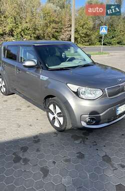 Позашляховик / Кросовер Kia Soul 2015 в Луцьку