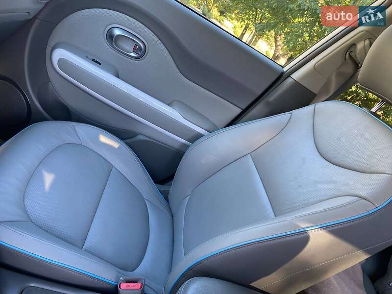 Позашляховик / Кросовер Kia Soul 2018 в Дубні