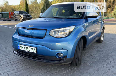 Позашляховик / Кросовер Kia Soul 2014 в Житомирі