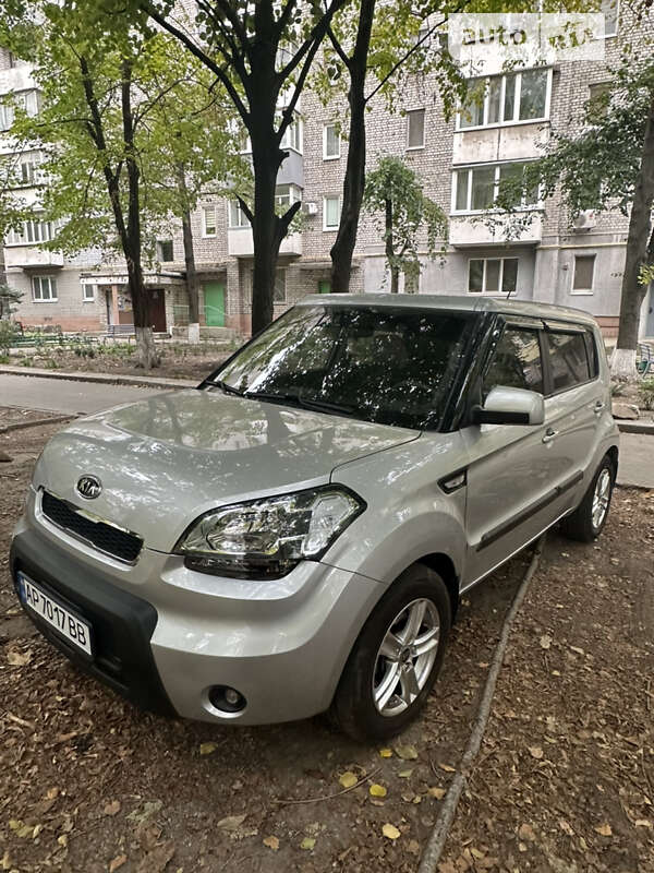 Позашляховик / Кросовер Kia Soul 2011 в Запоріжжі