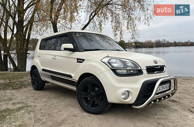 Позашляховик / Кросовер Kia Soul 2012 в Києві