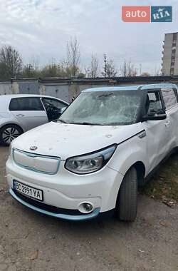 Позашляховик / Кросовер Kia Soul 2014 в Львові