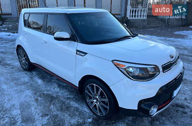 Позашляховик / Кросовер Kia Soul 2017 в Києві