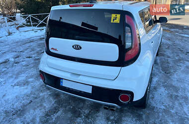 Позашляховик / Кросовер Kia Soul 2017 в Києві