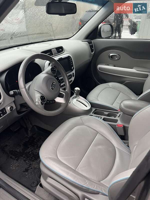 Внедорожник / Кроссовер Kia Soul 2017 в Виннице