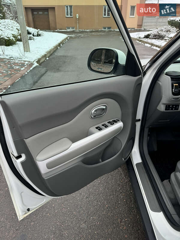 Внедорожник / Кроссовер Kia Soul 2017 в Ровно фото 11 Внедорожник / Кроссовер Kia Soul 2017 в Ровно