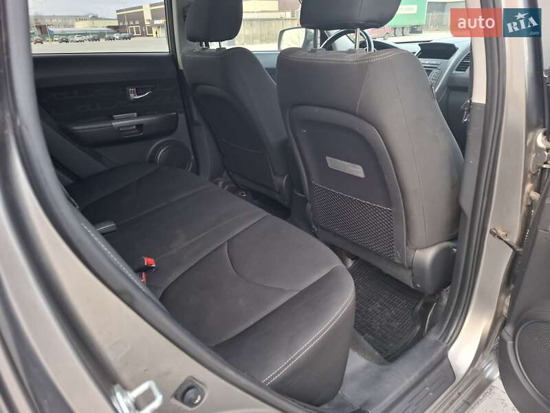Внедорожник / Кроссовер Kia Soul 2013 в Черкассах