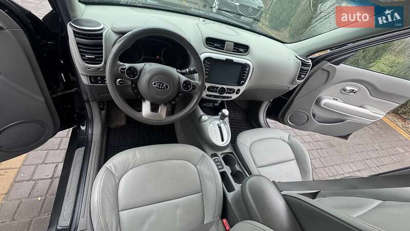 Позашляховик / Кросовер Kia Soul 2015 в Миронівці