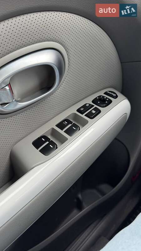 Позашляховик / Кросовер Kia Soul 2015 в Миронівці