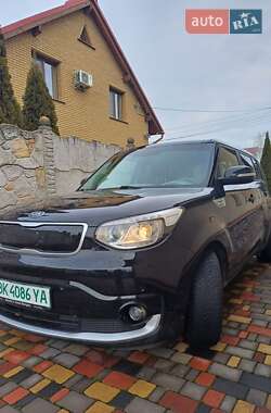 Внедорожник / Кроссовер Kia Soul 2018 в Звягеле