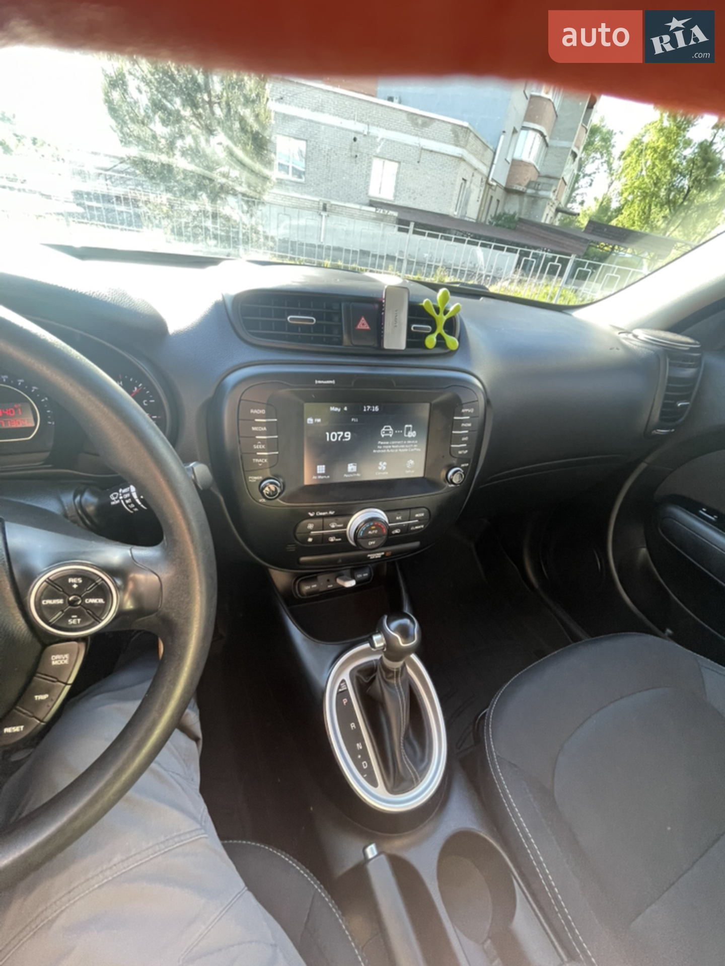 2017 Kia Soul - мініатюра 17