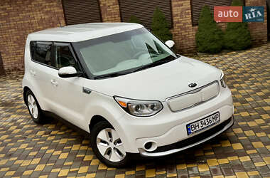 Позашляховик / Кросовер Kia Soul 2015 в Одесі