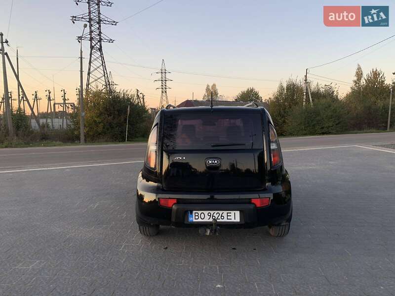 Внедорожник / Кроссовер Kia Soul 2009 в Кременце фото 12 Внедорожник / Кроссовер Kia Soul 2009 в Кременце