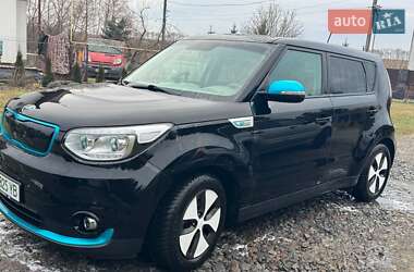 Внедорожник / Кроссовер Kia Soul 2015 в Львове