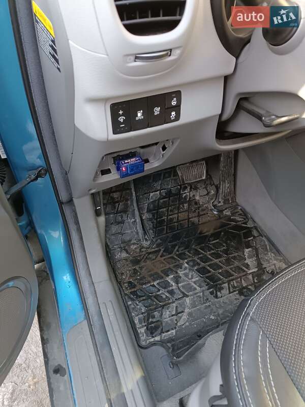 Позашляховик / Кросовер Kia Soul 2014 в Дніпрі