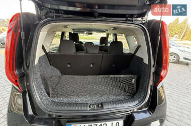 Позашляховик / Кросовер Kia Soul 2020 в 