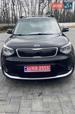 Позашляховик / Кросовер Kia Soul 2015 в Луцьку