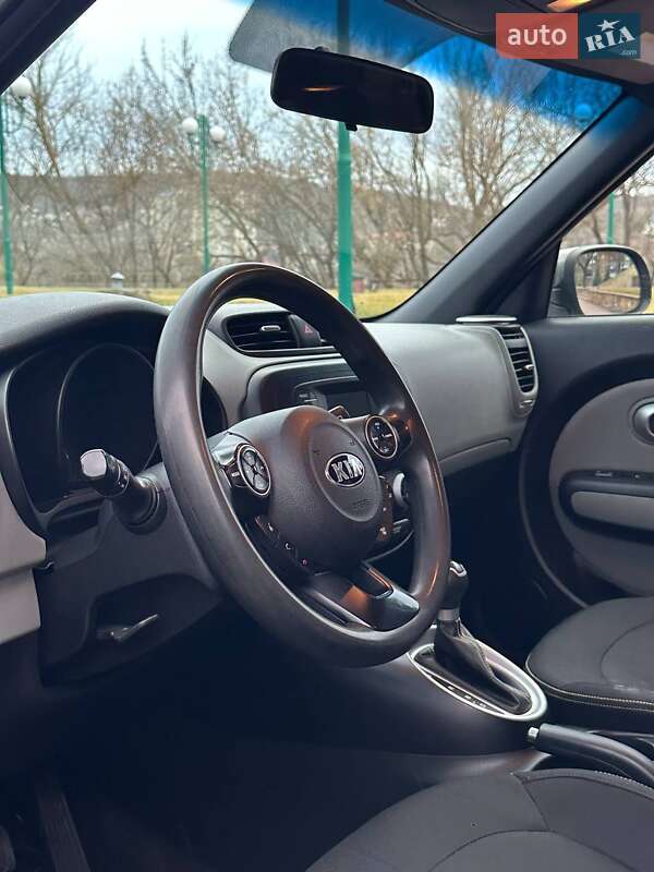 Внедорожник / Кроссовер Kia Soul 2014 в Могилев-Подольске
