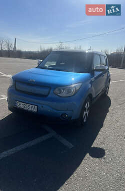 Позашляховик / Кросовер Kia Soul 2014 в Чернівцях