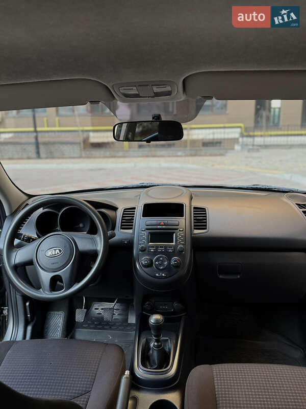 Позашляховик / Кросовер Kia Soul 2011 в Києві