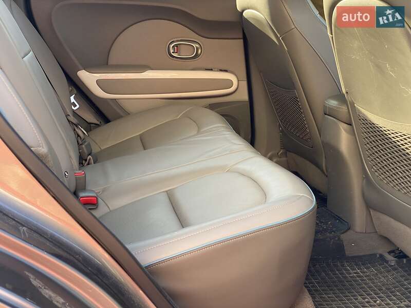 Внедорожник / Кроссовер Kia Soul 2015 в Львове