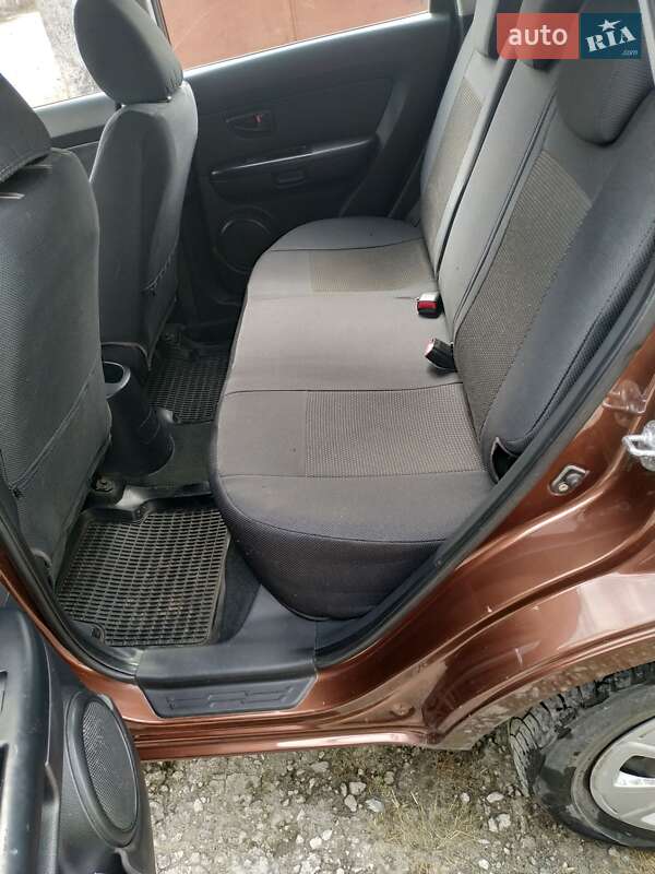 Внедорожник / Кроссовер Kia Soul 2012 в Каменском