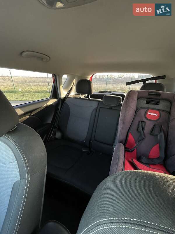 Позашляховик / Кросовер Kia Soul 2016 в Одесі