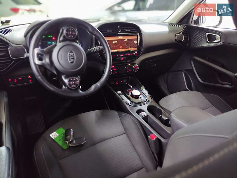 Внедорожник / Кроссовер Kia Soul 2020 в Киеве