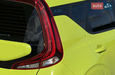 Внедорожник / Кроссовер Kia Soul 2021 в 