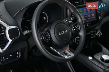 Внедорожник / Кроссовер Kia Soul 2021 в 