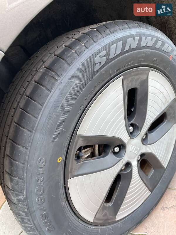 Позашляховик / Кросовер Kia Soul 2015 в Білій Церкві фото 10 Позашляховик / Кросовер Kia Soul 2015 в Білій Церкві