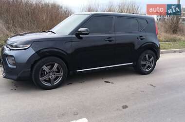 Позашляховик / Кросовер Kia Soul 2019 в 