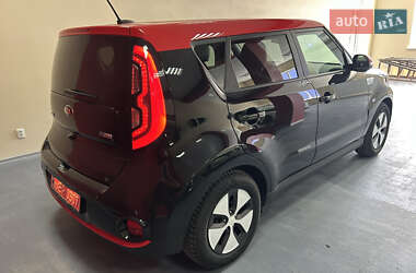 Внедорожник / Кроссовер Kia Soul 2016 в 