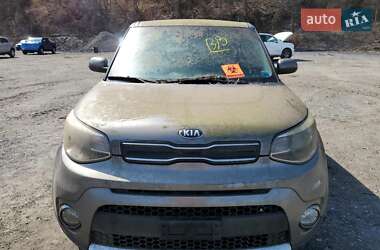 Позашляховик / Кросовер Kia Soul 2018 в 